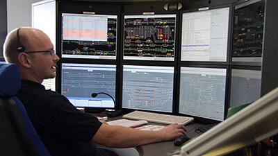Austrian federal railway operator monitoring traffic with Matrox Extio